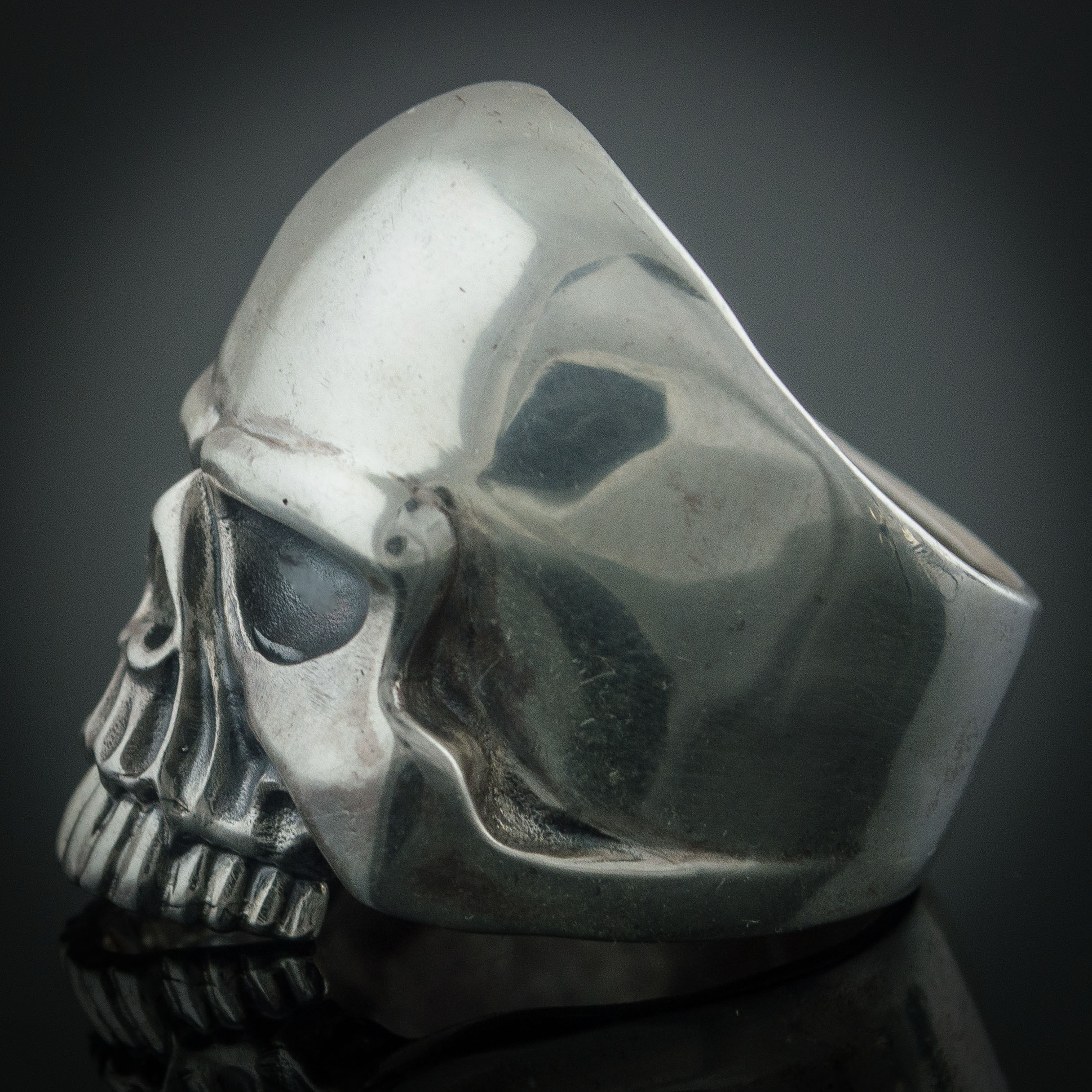 Polished Silver Skull Ring